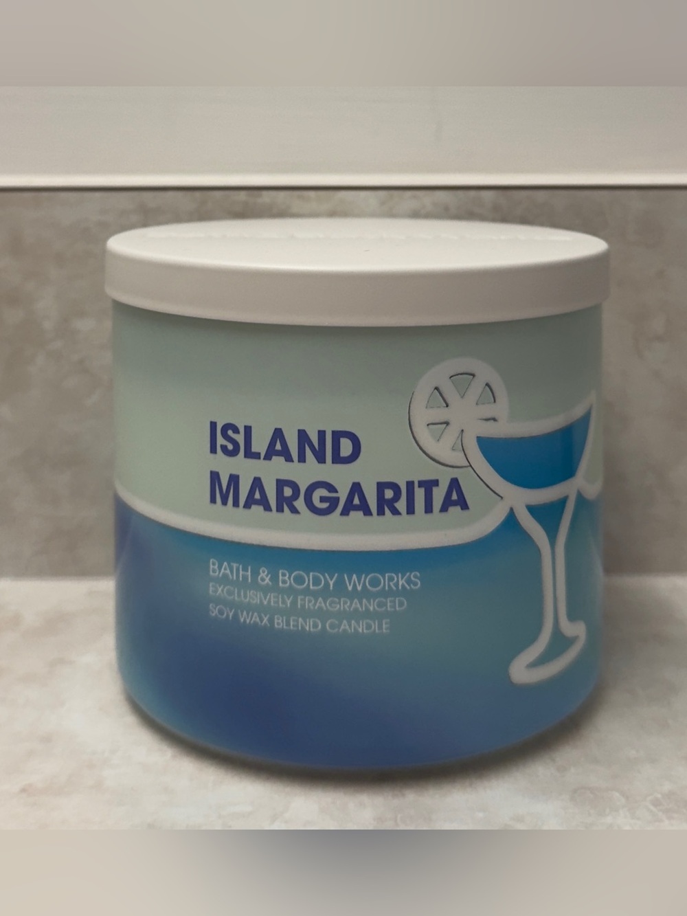 NWT Bath & Body Works Island Margarita 3-Wick Candle
